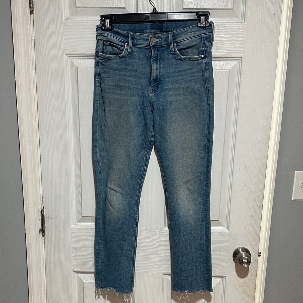 MOTHER Blue Ankle Crop Frayed Hem Jeans